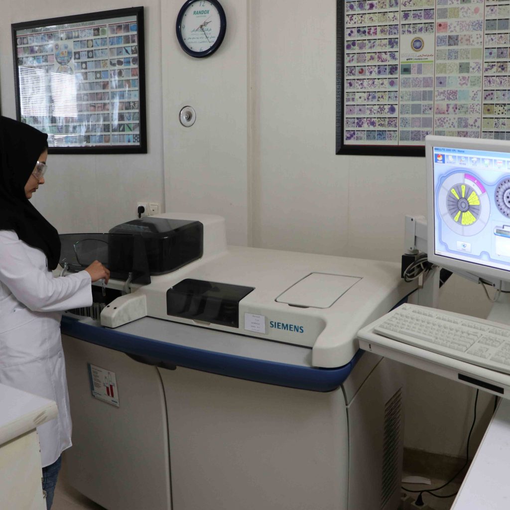 دستگاه IMMULITE 2000 XPI​ آزمایشگاه